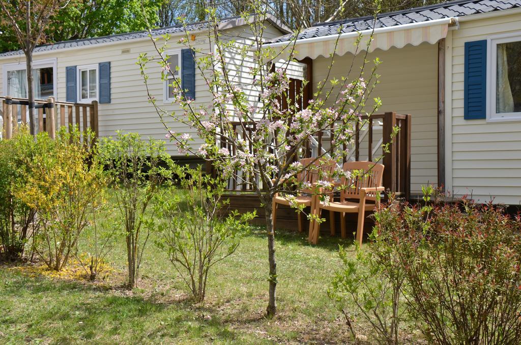 Camping Calme Et Nature Castellane Room photo