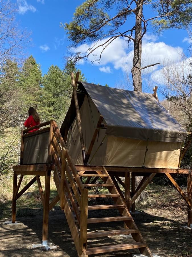 Camping Calme Et Nature Castellane Exterior photo